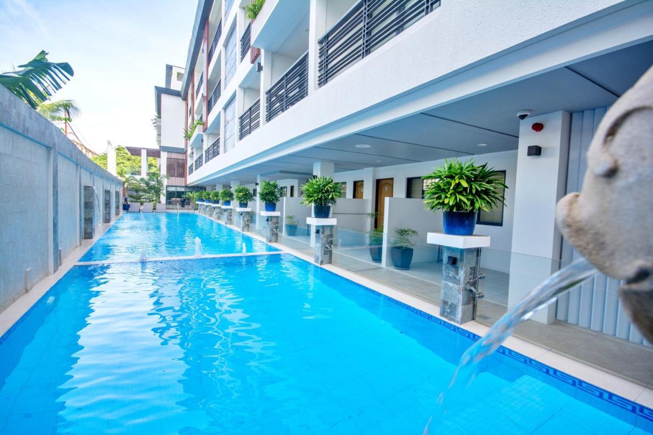 Commander Suites De Boracay Manoc-Manoc Bagian luar foto