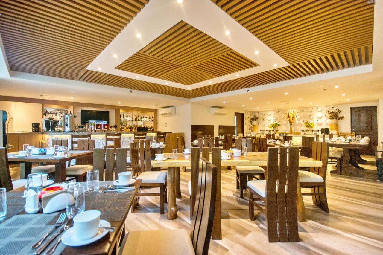 Commander Suites De Boracay Manoc-Manoc Bagian luar foto