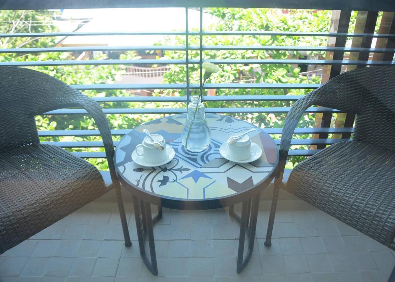 Commander Suites De Boracay Manoc-Manoc Bagian luar foto